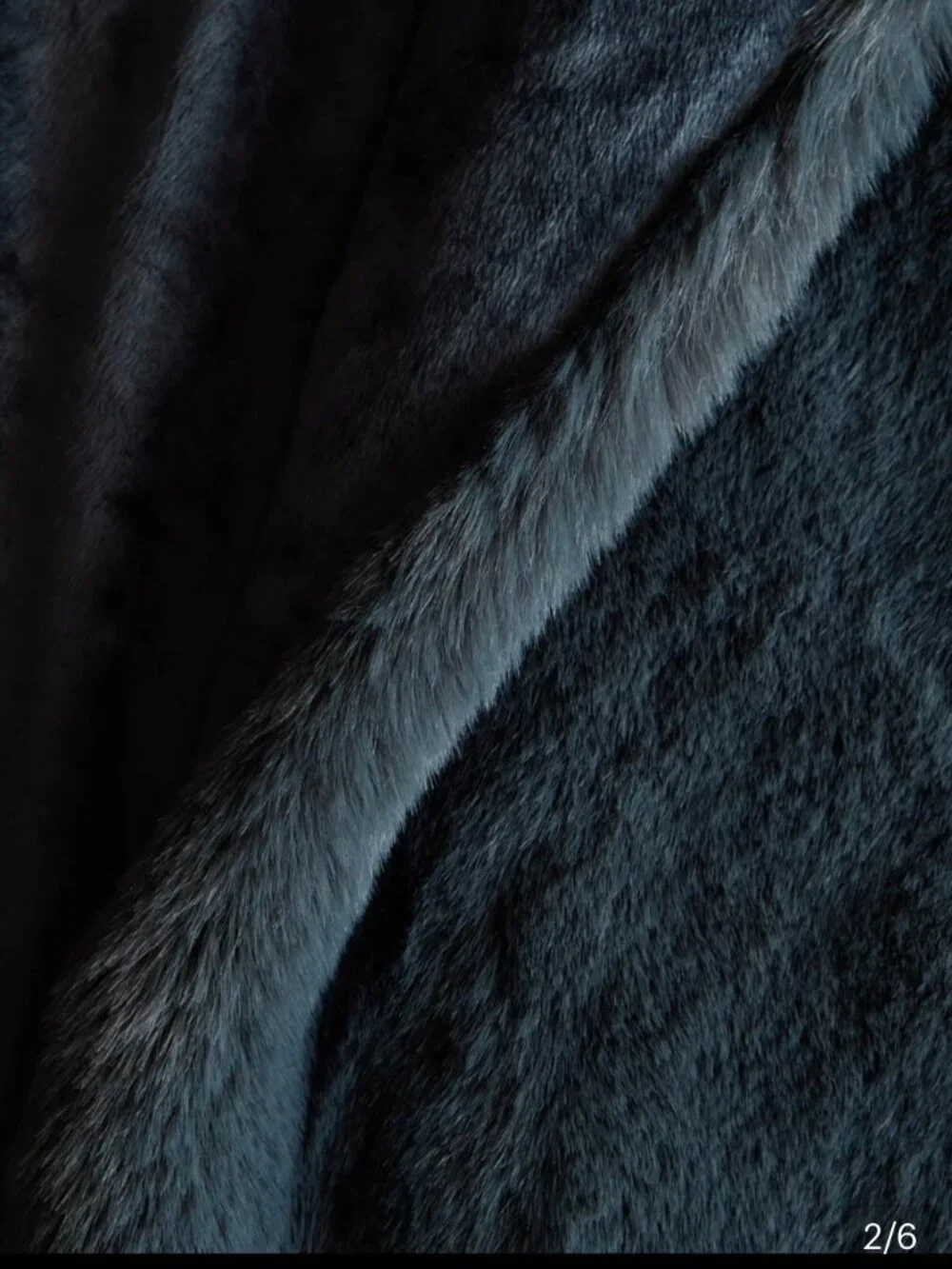 NWOT Quince Plush Faux Fur Throw Blanket - Charcoal Gray/ Slate